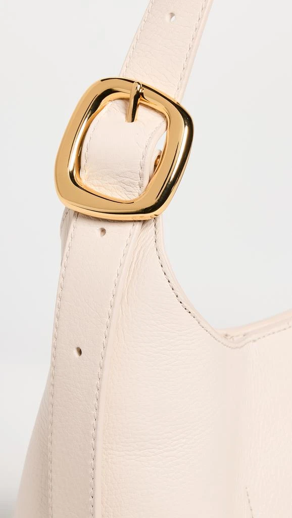 商品Madewell|Puffy Buckle Shoulder Bag,价格¥1194,第4张图片详细描述