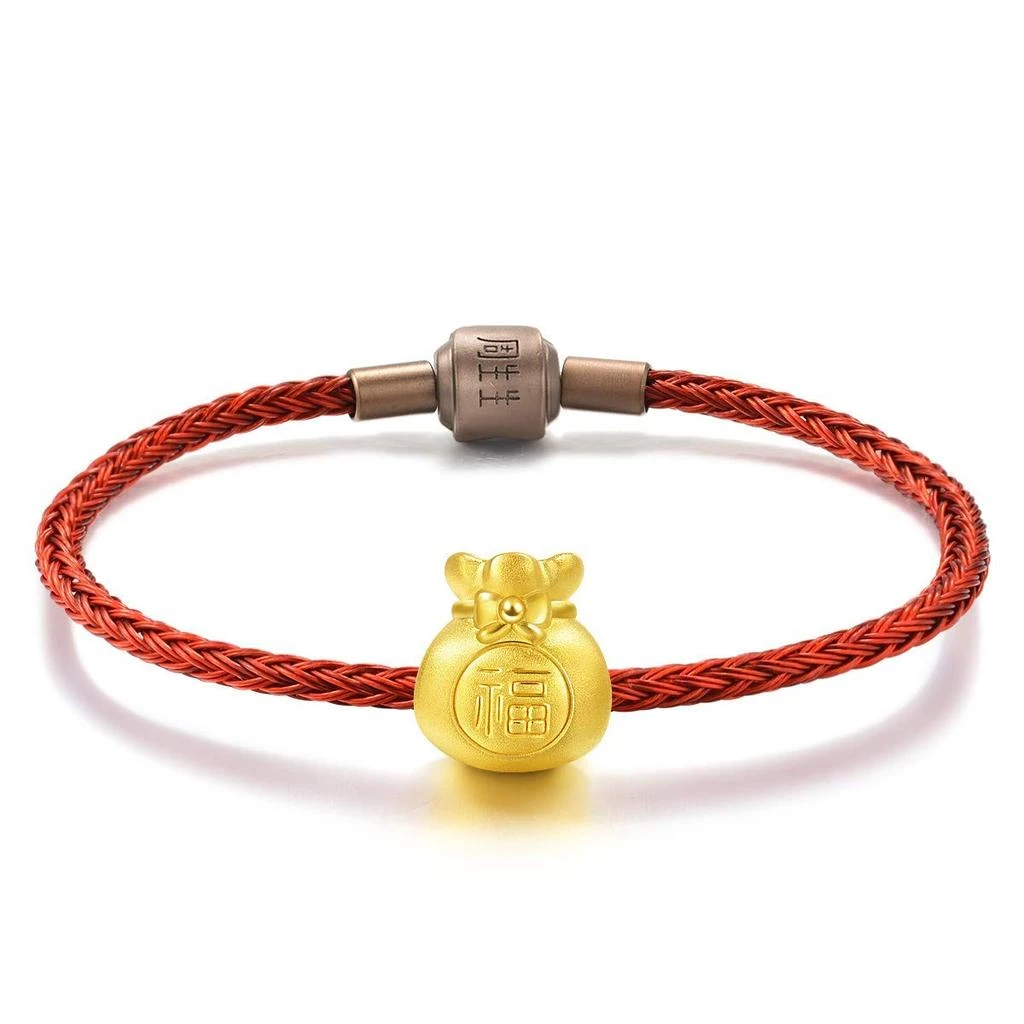 商品CHOW SANG SANG|CHOW SANG SANG 999 24K Solid Gold Blessing Bracelet, Fortune Bag Charm Red Bracelet for Women 89197C,价格¥2593,第1张图片