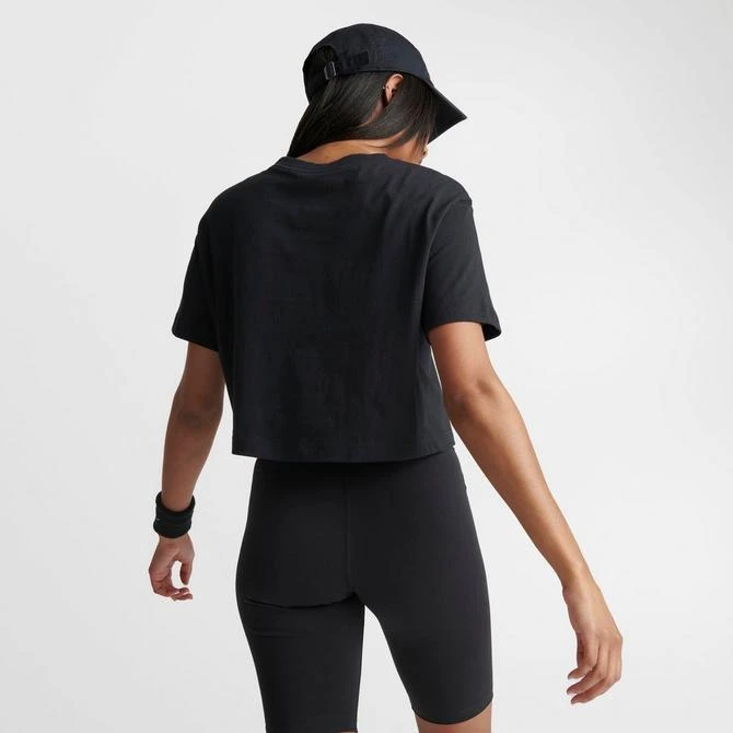 Women's Nike Sportswear Essential Cropped T-Shirt 商品