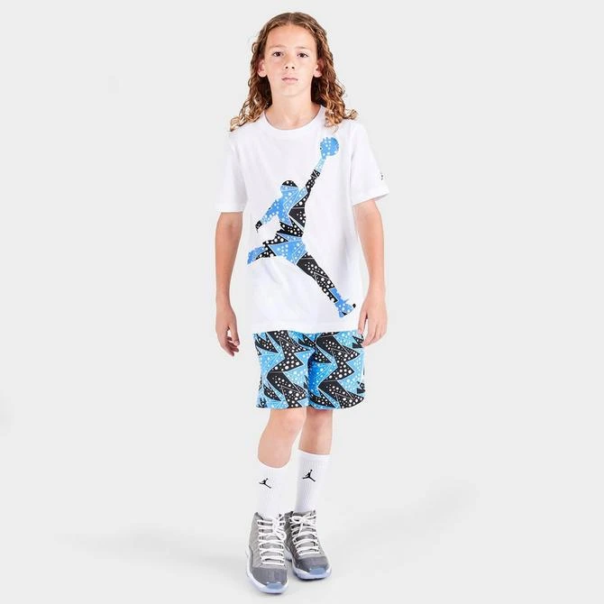商品Jordan|Boys' Jordan AJ6 March Madness Fleece Shorts,价格¥172,第2张图片详细描述