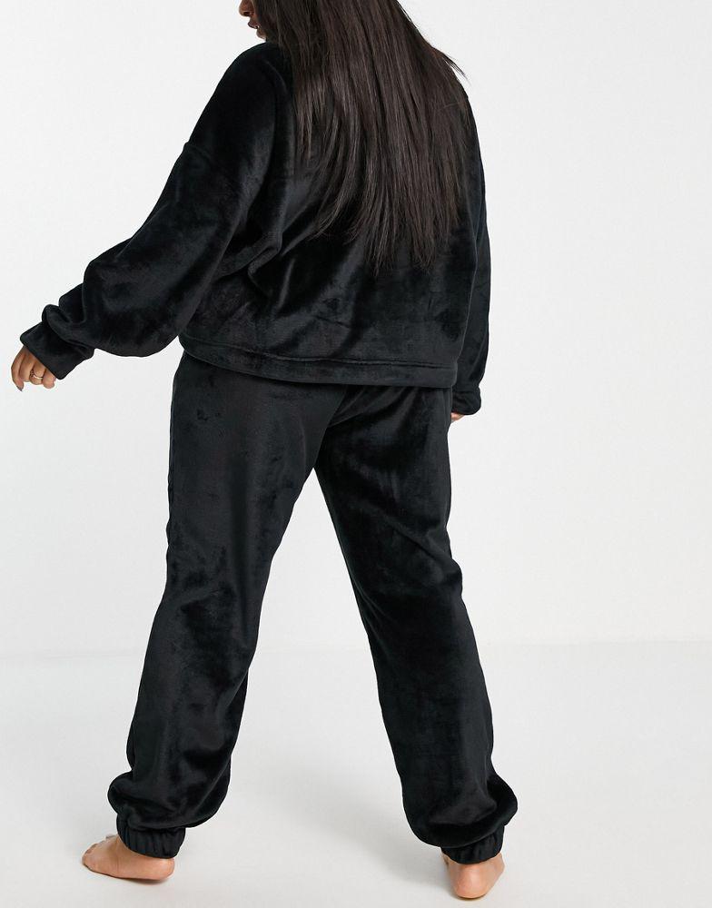 ASOS DESIGN Curve lounge super soft fleece zip up sweat & jogger set in black商品第3张图片规格展示