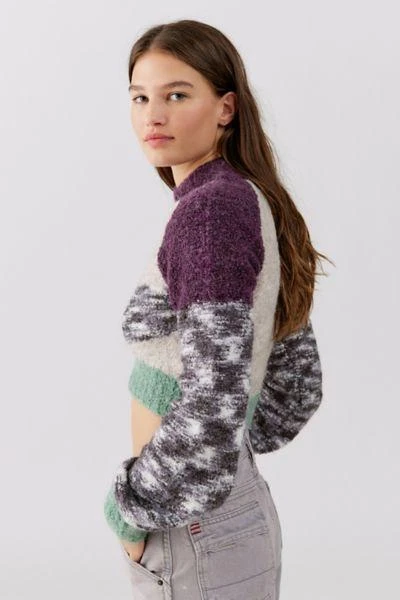 商品Urban Outfitters|UO Avril Cropped Mock Neck Sweater,价格¥100,第4张图片详细描述