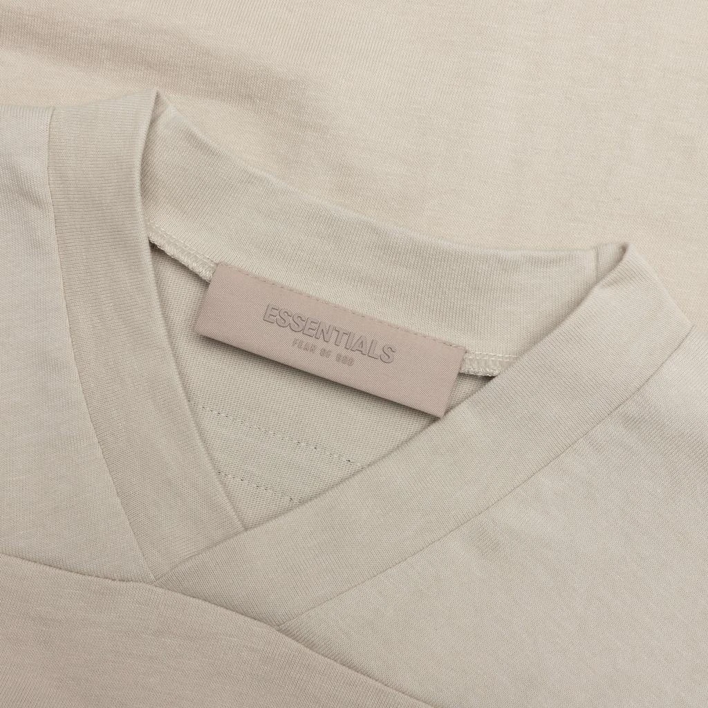 商品Essentials|Fear of God Essentials Kid's Football Tee - Wheat,价格¥304,第3张图片详细描述