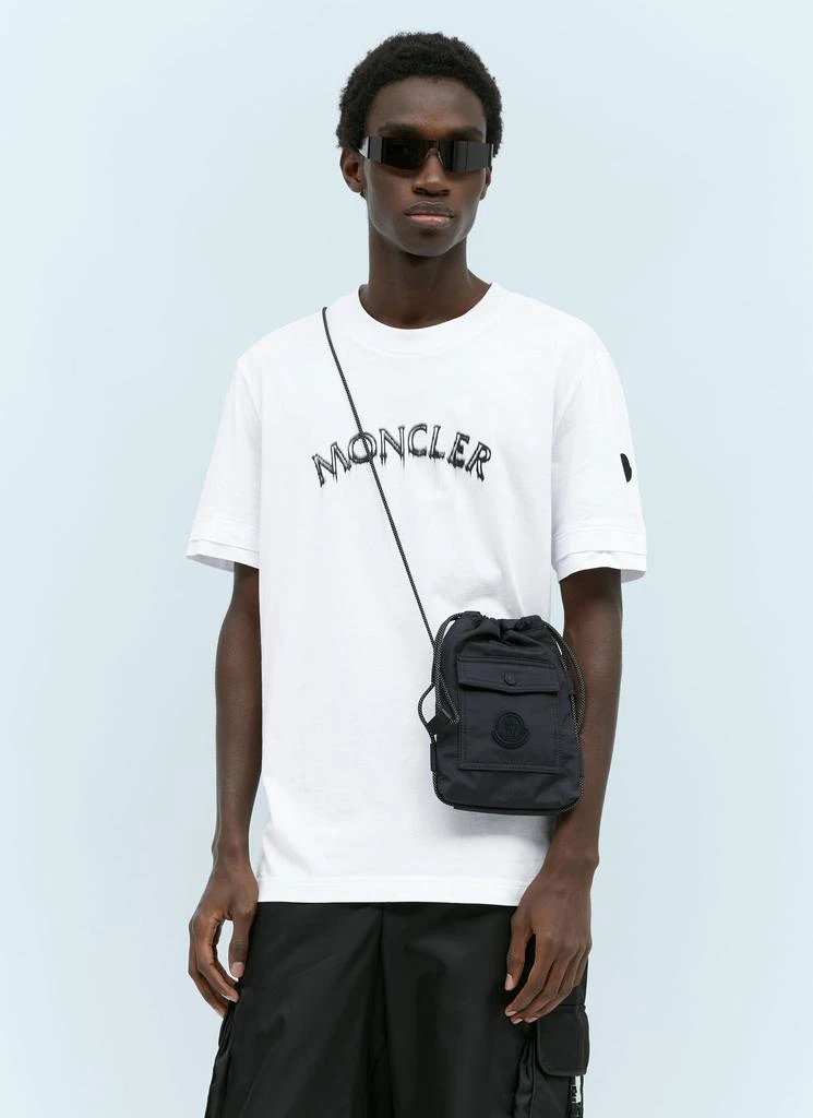 商品Moncler|Makaio Crossbody Bag,价格¥4077,第2张图片详细描述