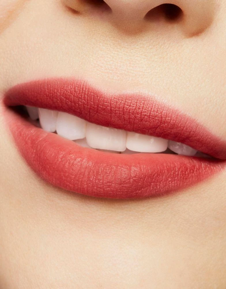 商品MAC|MAC Powder Kiss Lipstick - Dubonnet Buzz,价格¥261,第2张图片详细描述
