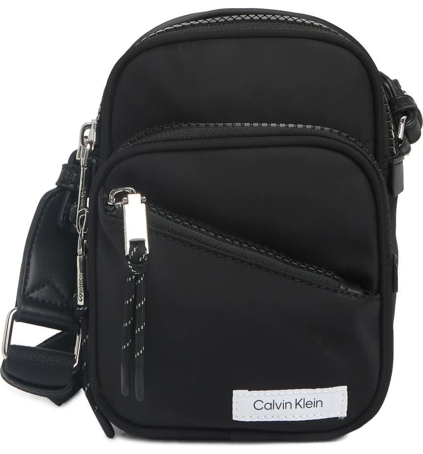 商品Calvin Klein|Evie Crossbody Bag,价格¥433,第1张图片