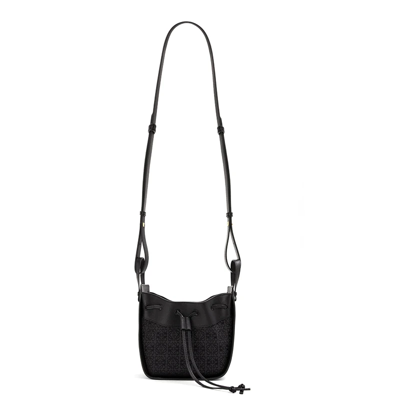 【包税】LOEWE/罗意威 2021秋冬新款 Hammock系列 女士迷你无烟煤色/�黑色小牛皮抽绳封口吊床束带单肩手提包0010592947 商品