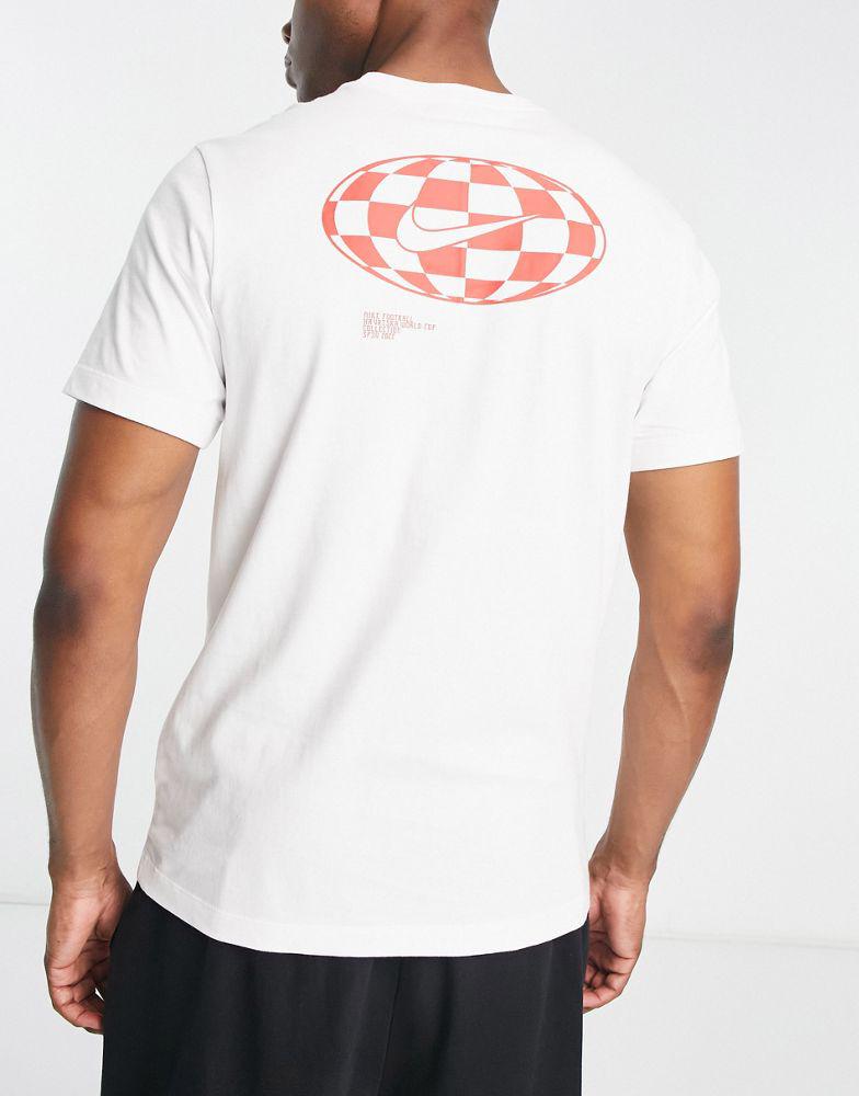 Nike Football World Cup 2022 Croatia unisex voices t-shirt in white商品第1张图片规格展示