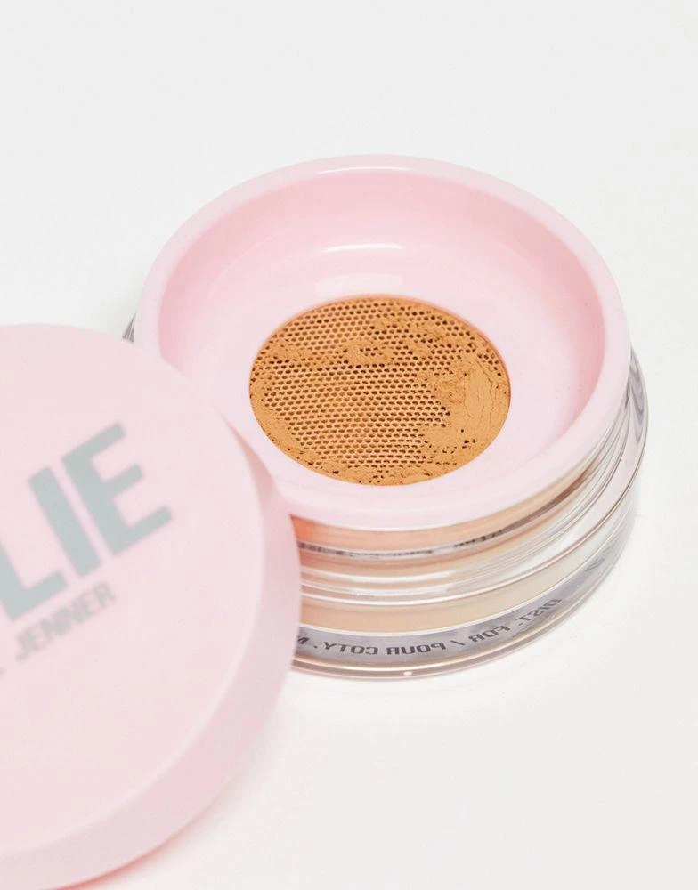 商品Kylie Cosmetics by Kylie Jenner|Kylie Cosmetics Setting Powder,价格¥197,第3张图片详细描述