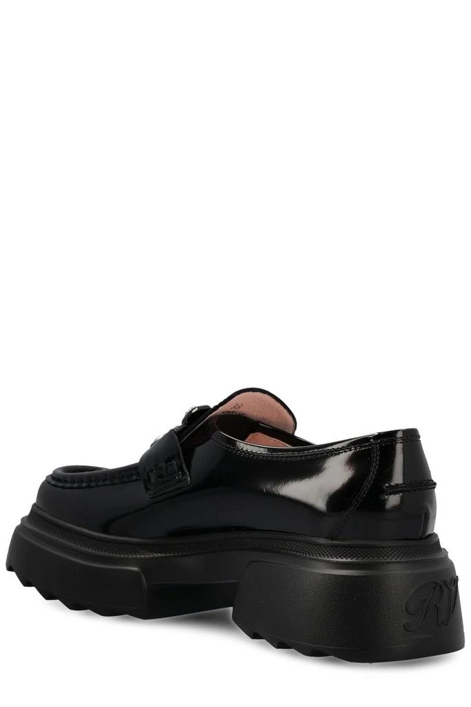 商品Roger Vivier|Roger Vivier Wallaviv Buckle Embellished Loafers,价格¥6588,第3张图片详细描述