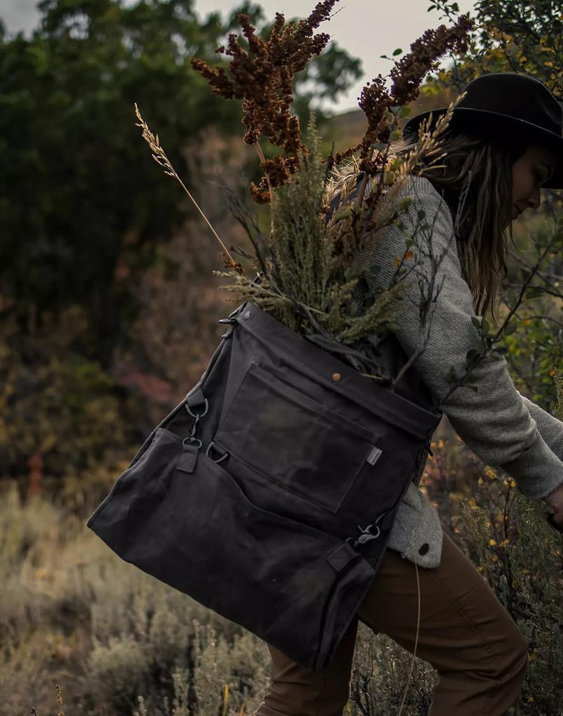 商品Madewell|Barebones Gathering Bag - Slate Gray,价格¥559,第5张图片详细描述