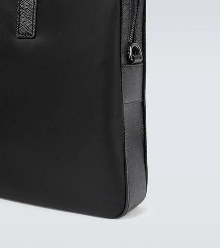Re-Nylon皮革边饰公文包 商品