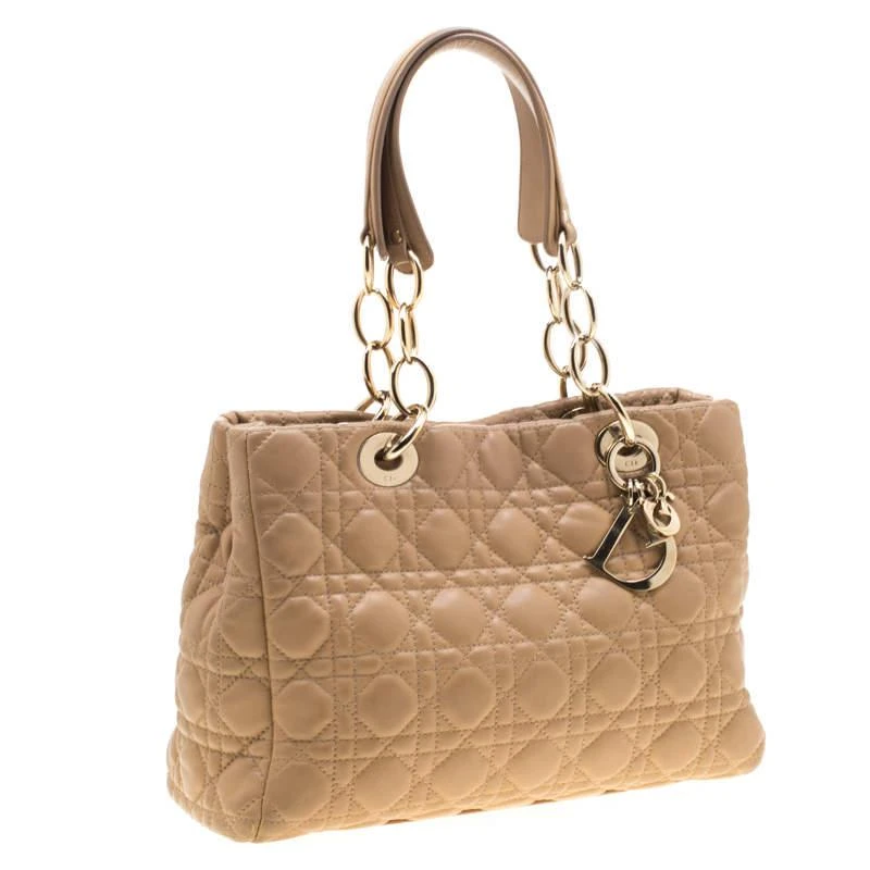 商品[二手商品] Dior|Dior Beige Cannage Leather Dior Soft Shopping Tote,价格¥11062,第3张图片详细描述