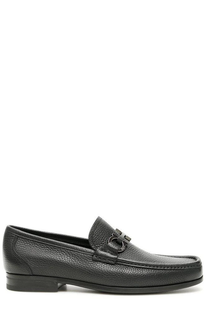 商品Salvatore Ferragamo|Salvatore Ferragamo Gancini Buckle Loafers,价格¥4221,第1张图片