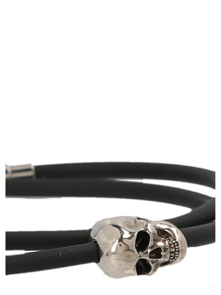 商品Alexander McQueen|Alexander McQueen Skull Charm Double Layered Cord Bracelet,价格¥1549,第3张图片详细描述