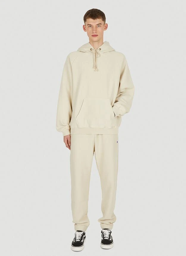 商品CHAMPION|Reverse Weave 1952 Track Pants in Beige,价格¥509,第2张图片详细描述