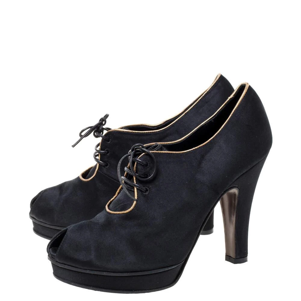 商品[二手商品] Fendi|Fendi Black Satin Platform Peep Toe Lace Up Ankle Booties Size 37,价格¥1566,第4张图片详细描述