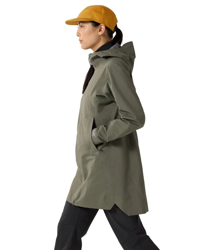 商品Arc'teryx|Arc'teryx Salal Jacket Women's | Versatile Comfortable Gore-Tex Shell,价格¥4684,第2张图片详细描述
