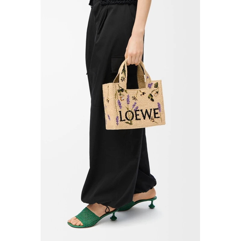 商品Loewe|LOEWE罗意威 Font 小号拉菲草手提包,价格¥11567,第4张图片详细描述