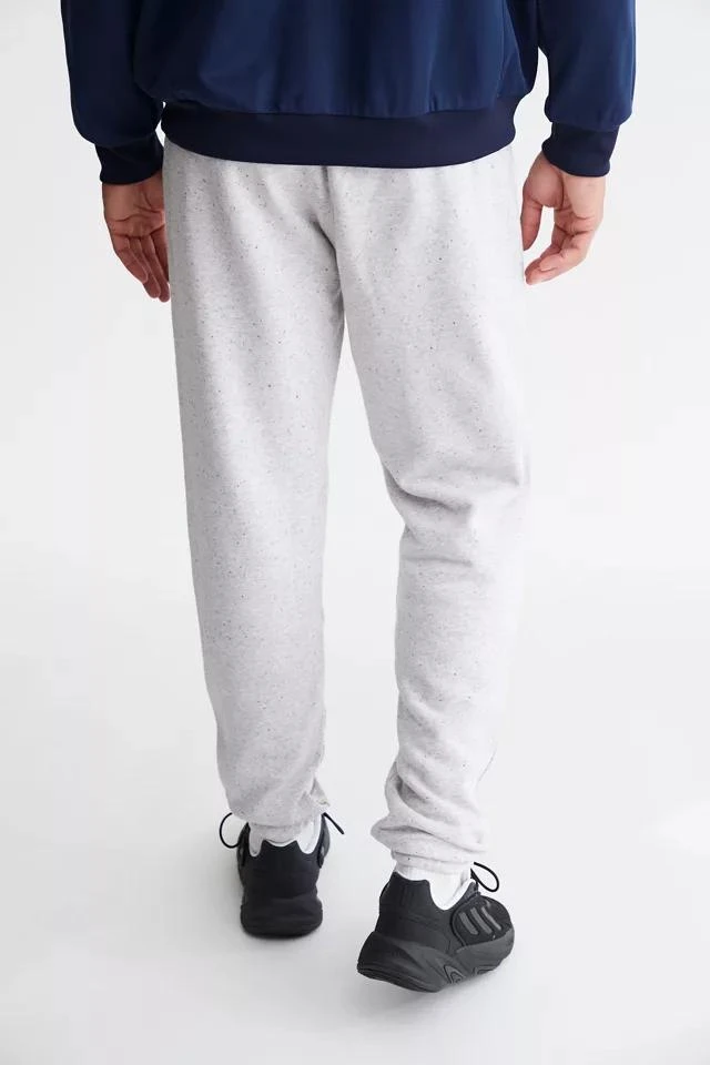 商品Adidas|adidas Essentials Sweatpant,价格¥300,第4张图片详细描述