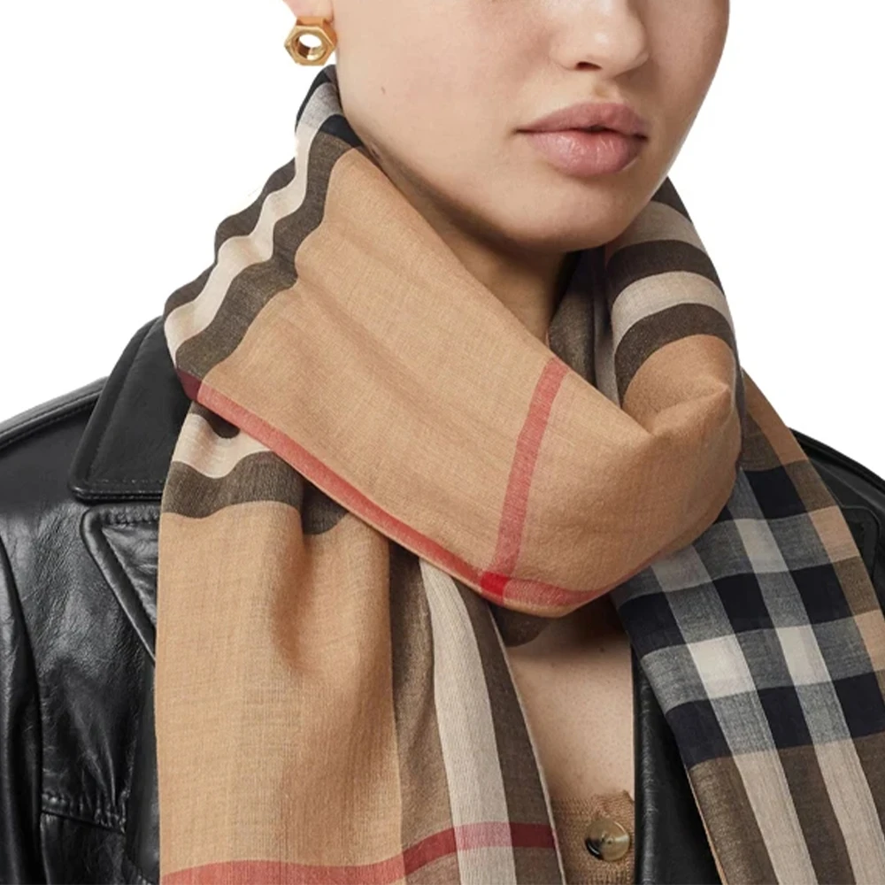 BURBERRY 棕色女士围巾 8011951 商品