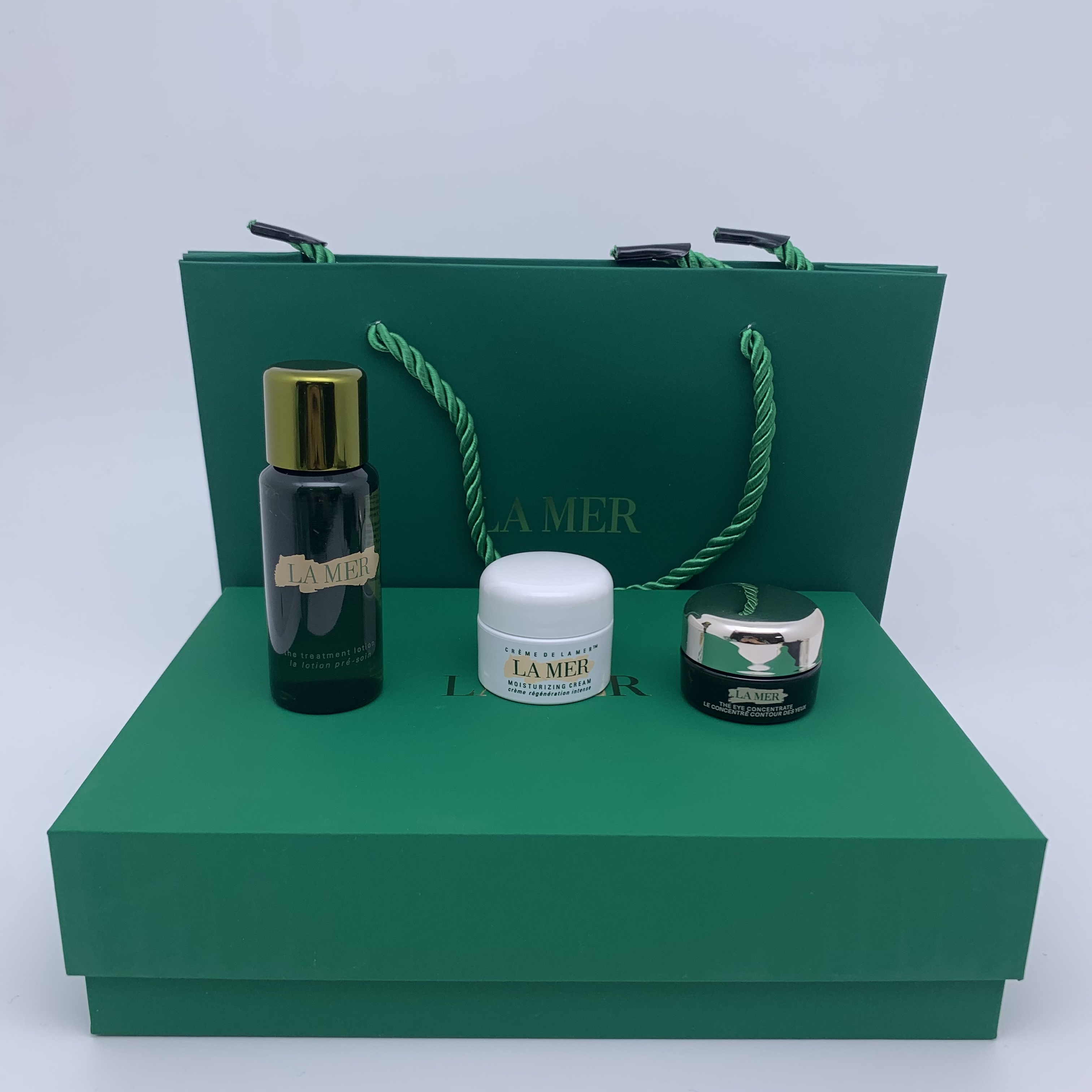 LA MER 海蓝之谜奢宠修护旅行套装 30ml+7ml+5ml商品第4张图片规格展示