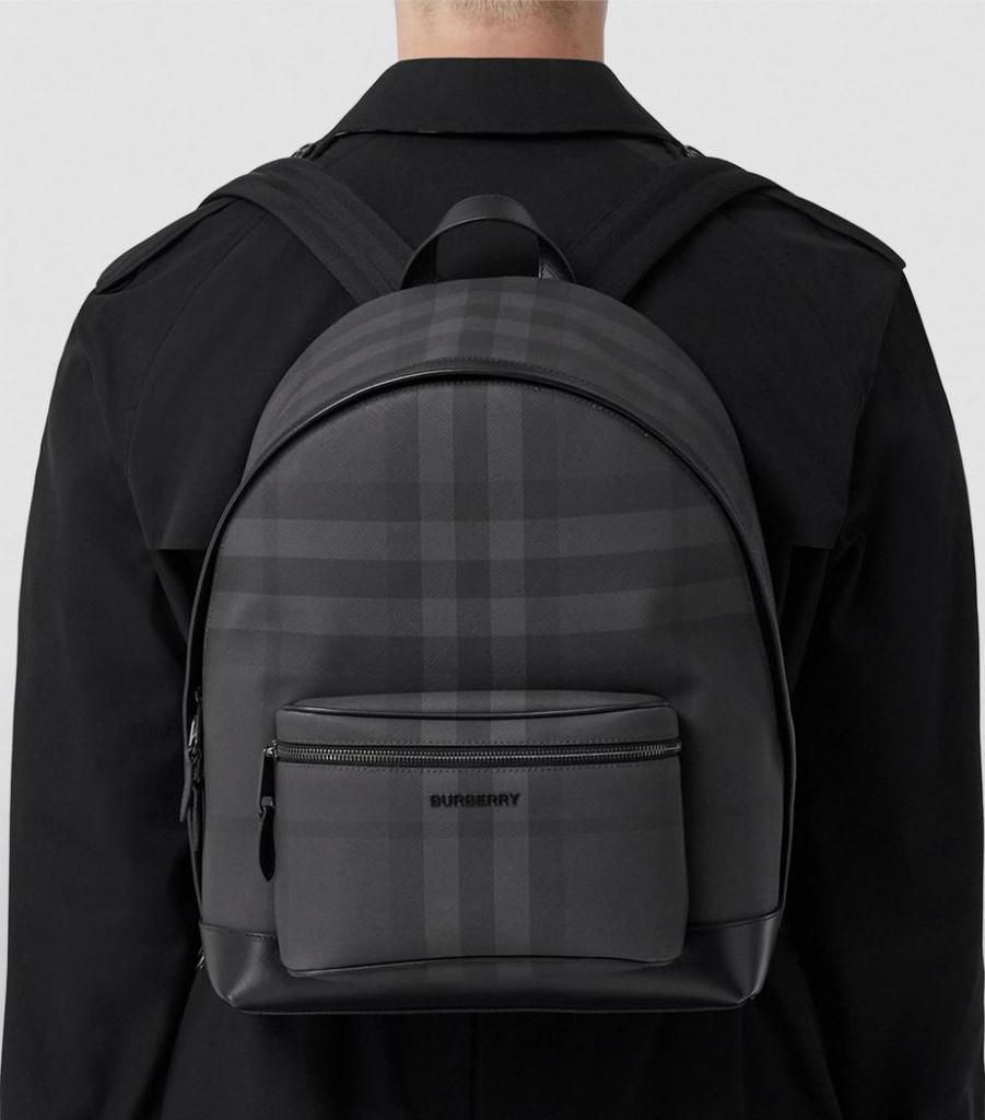 商品Burberry|London Check Backpack,价格¥9366,第4张图片详细描述