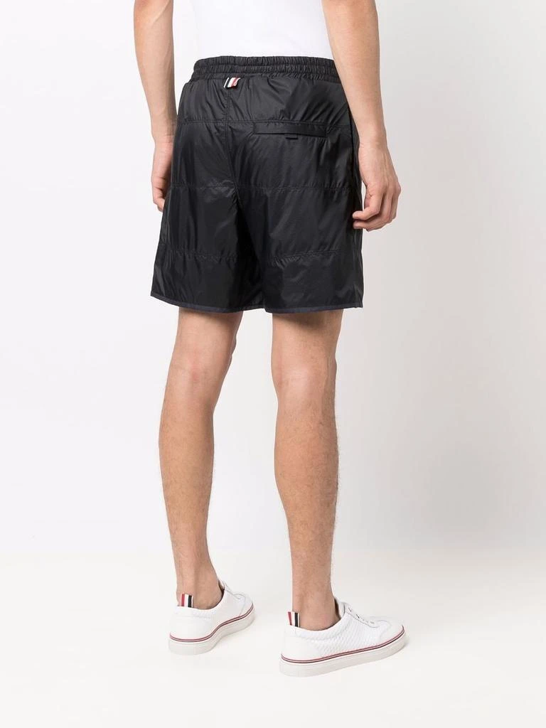 商品Thom Browne|THOM BROWNE MEN TRACK SHORTS W/ JERSEY LINING IN QUILTED RIPSTOP,价格¥2177,第2张图片详细描述