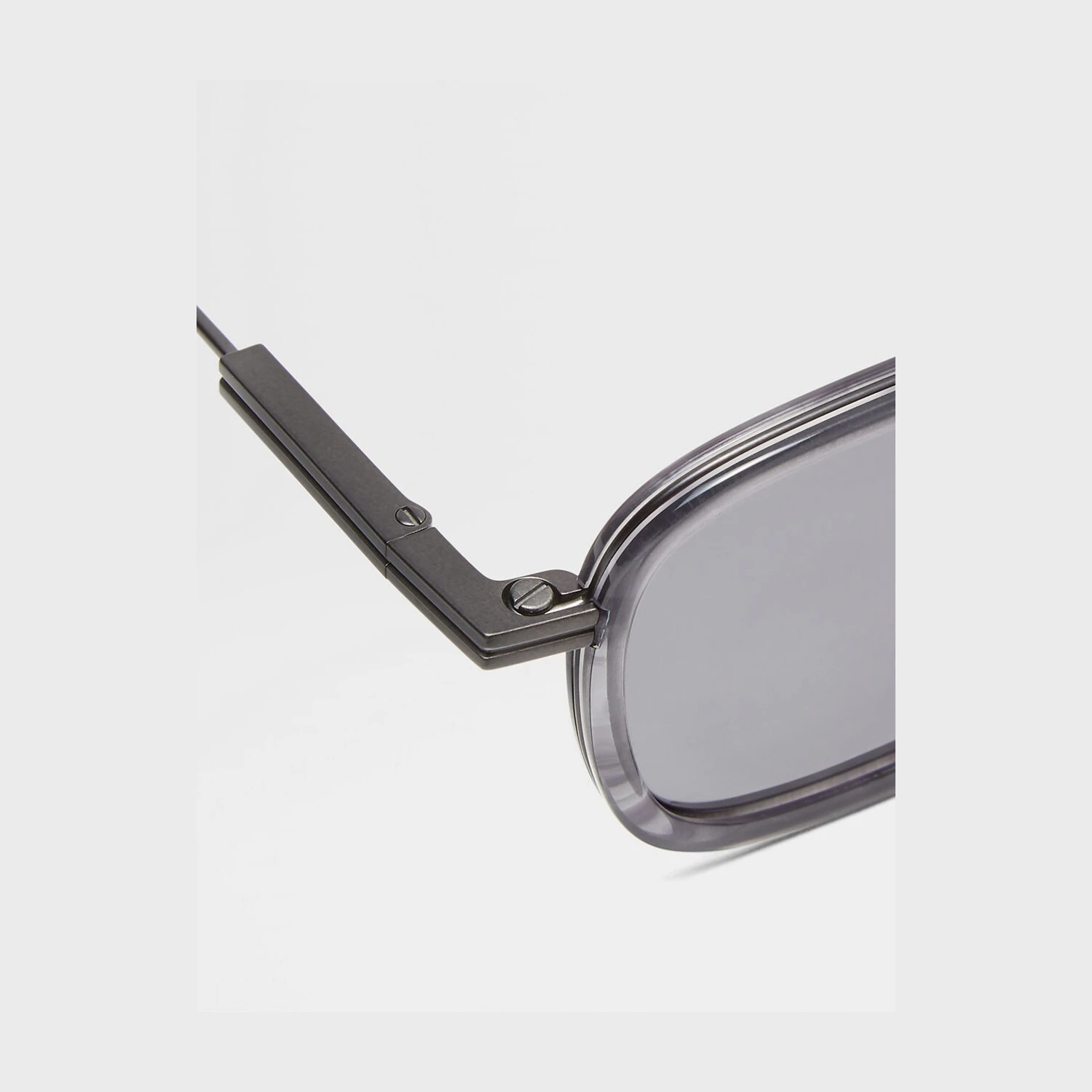 【预售】 杰尼亚 25春夏 男士 太阳眼镜 Striped Grey Havana Titanium and Acetate Sunglasses EZ0277-4720A  商品