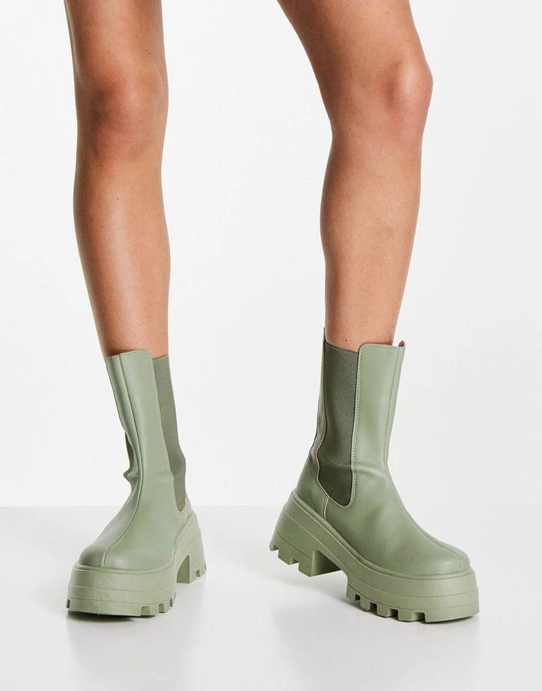 商品ASOS|ASOS DESIGN Wide Fit Ada chunky chelsea boots in khaki,价格¥185,第4张图片详细描述