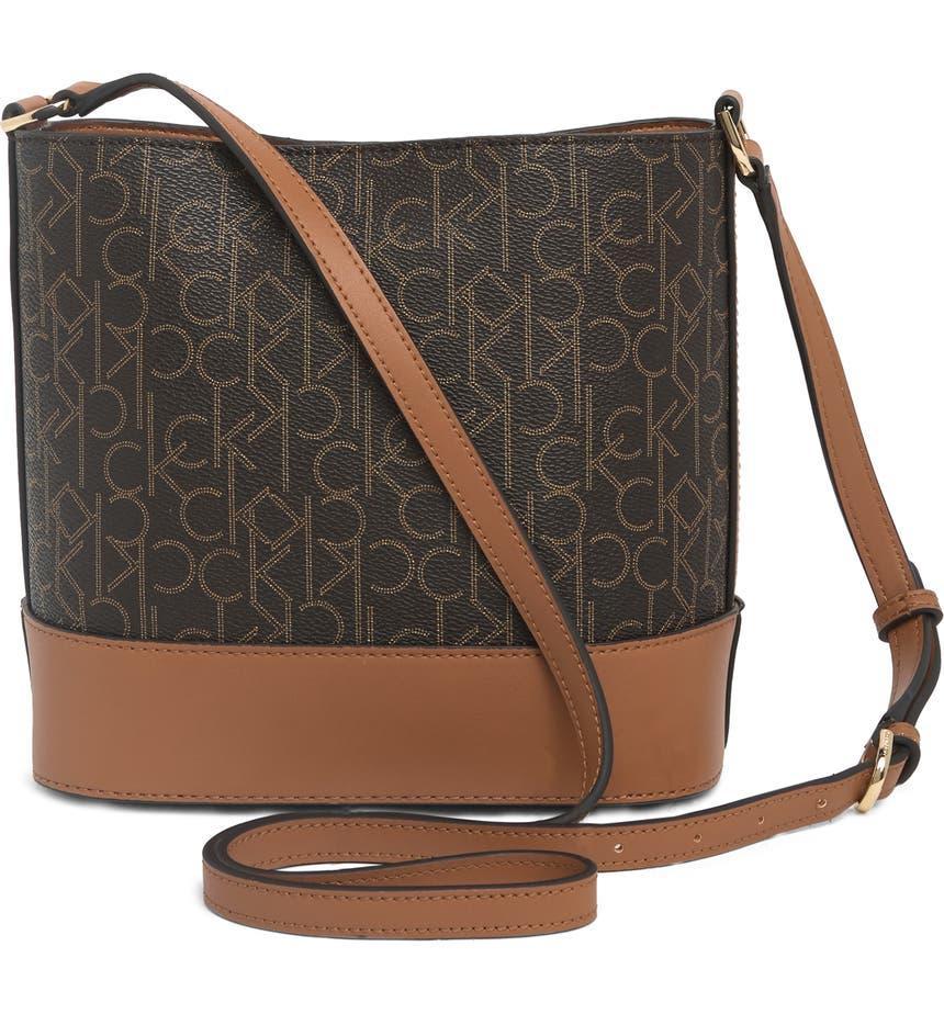 商品Calvin Klein|Adrina Crossbody Bag,价格¥624,第5张图片详细描述