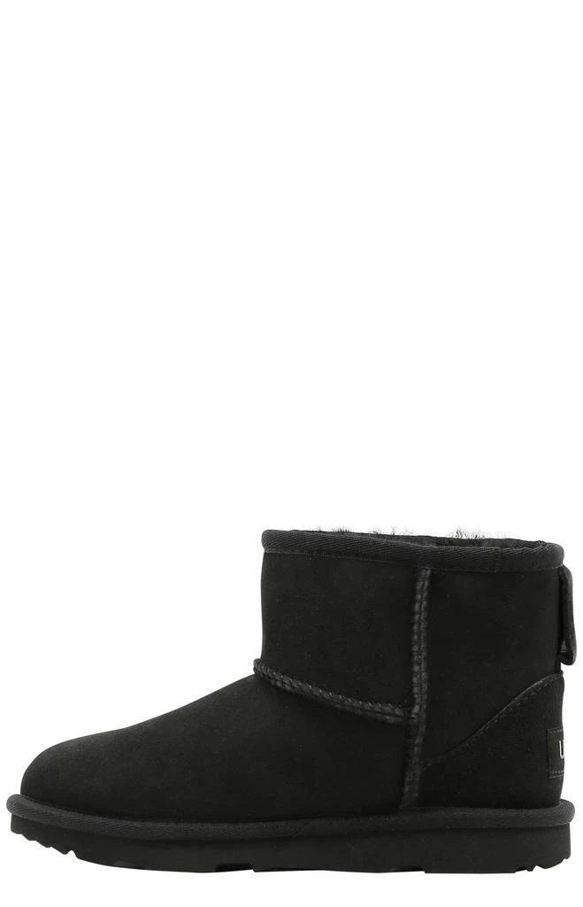 商品UGG|UGG Kids Classic Mini II Ankle Boots,价格¥801,第2张图片详细描述