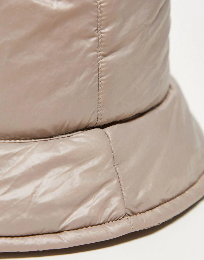 商品COLLUSION|COLLUSION Unisex logo padded bucket hat in light grey,价格¥39,第4张图片详细描述