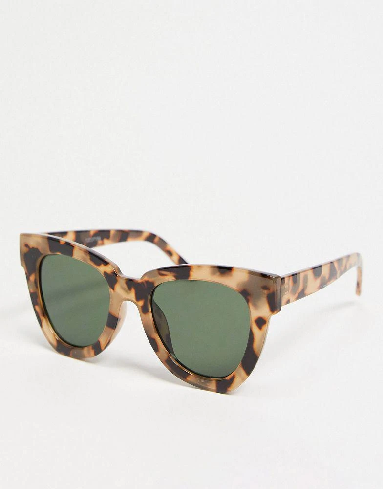 商品ASOS|ASOS DESIGN frame chunky flare cat eye sunglasses in milky tort with G15 lens - BROWN,价格¥75,第1张图片