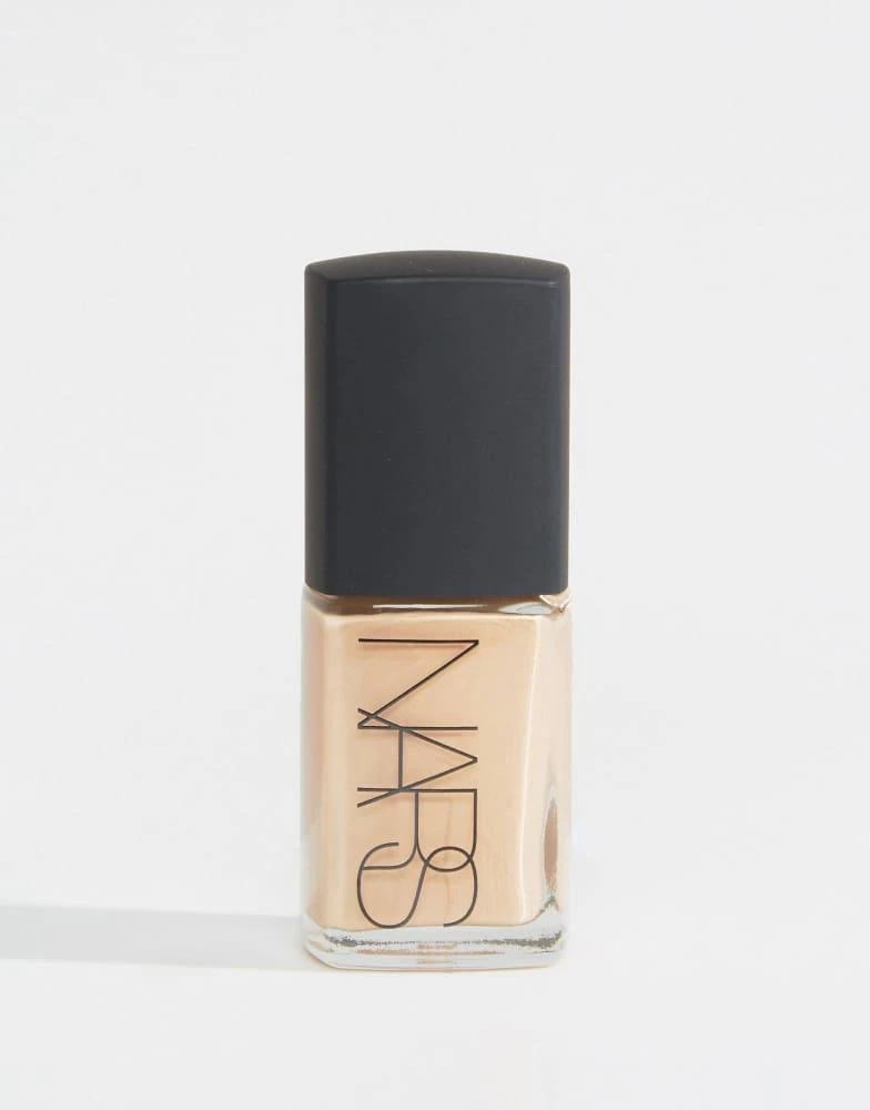 NARS Sheer Glow Foundation 商品