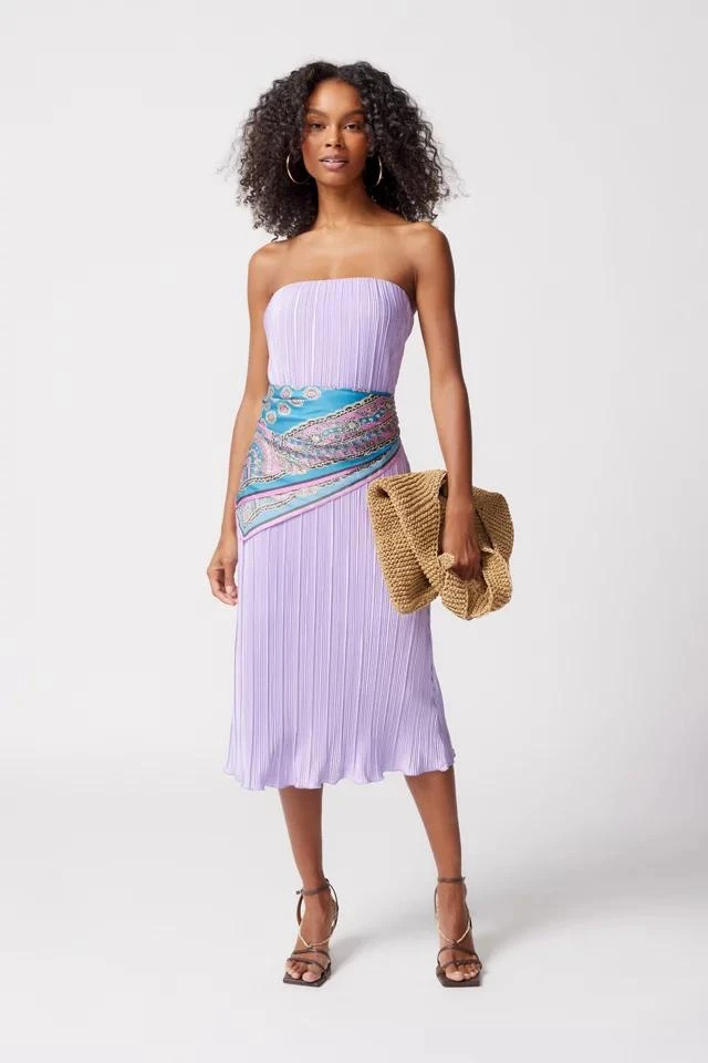 商品Urban Outfitters|UO Brittany Textured Strapless Midi Dress,价格¥305,第1张图片