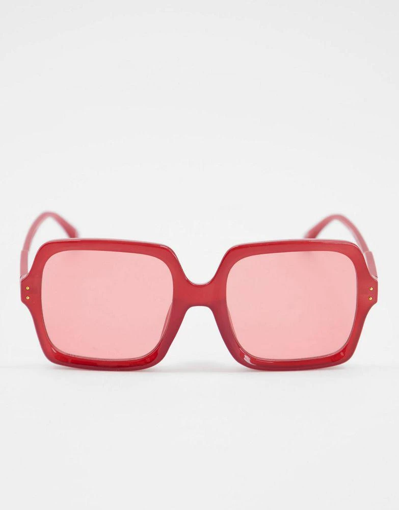 商品ASOS|ASOS DESIGN oversized square 70s sunglasses in red,价格¥77,第3张图片详细描述