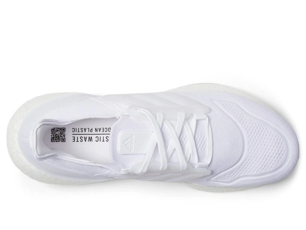 商品Adidas|Ultraboost 22,价格¥1024,第2张图片详细描述