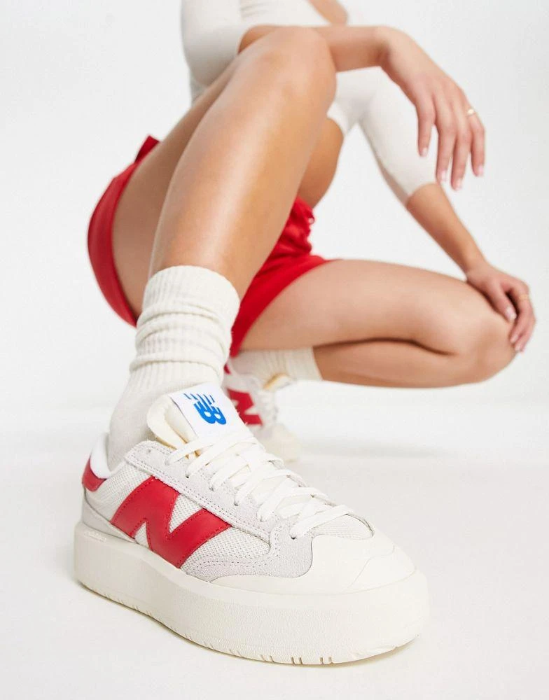 商品New Balance|New Balance CT302 platform trainers in off white and red,价格¥892,第4张图片详细描述