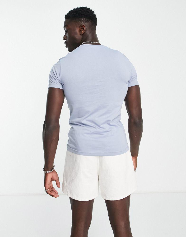 商品Calvin Klein|Calvin Klein Jeans cotton blend small monogram logo t-shirt in blue - MBLUE,价格¥312,第4张图片详细描述