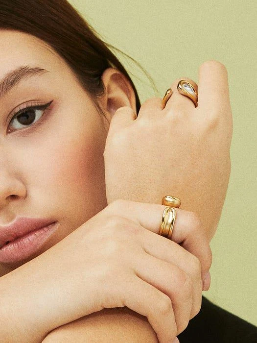 商品LE MASQUE|Mel Frame Open Ring J No 10 Gold,价格¥538,第1张图片