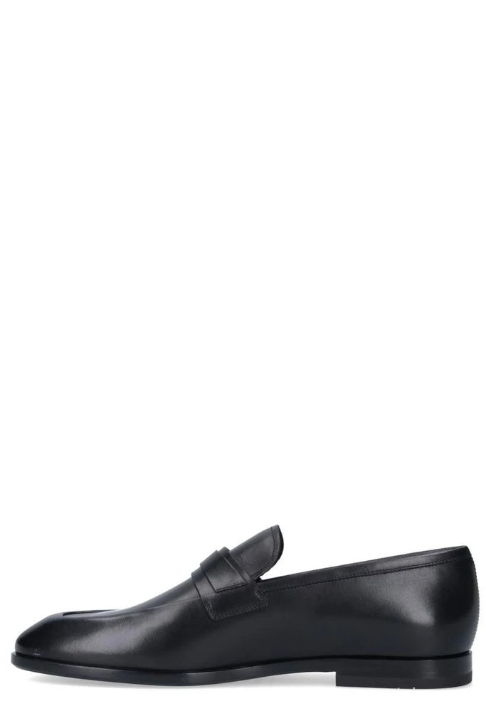 商品Salvatore Ferragamo|Salvatore Ferragamo Gancini-Buckle Slip-On Loafers,价格¥3931,第3张图片详细描述