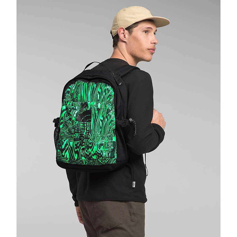 商品The North Face|The North Face Bozer Backpack,价格¥351,第2张图片详细描述