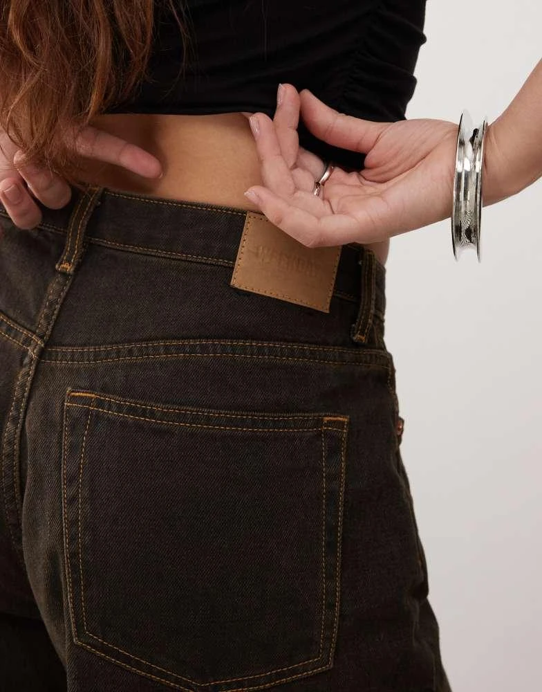 商品Weekday|Weekday Telescope mid waist extreme baggy jeans in brown,价格¥445,第3张图片详细描述