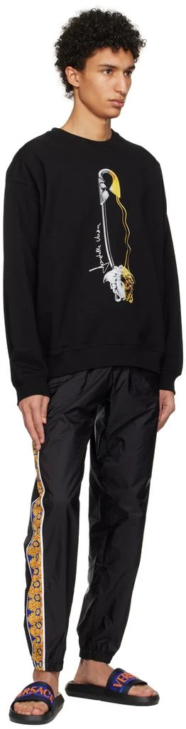 商品Versace|Black Safety Pin Sweatshirt,价格¥7004,第4张图片详细描述