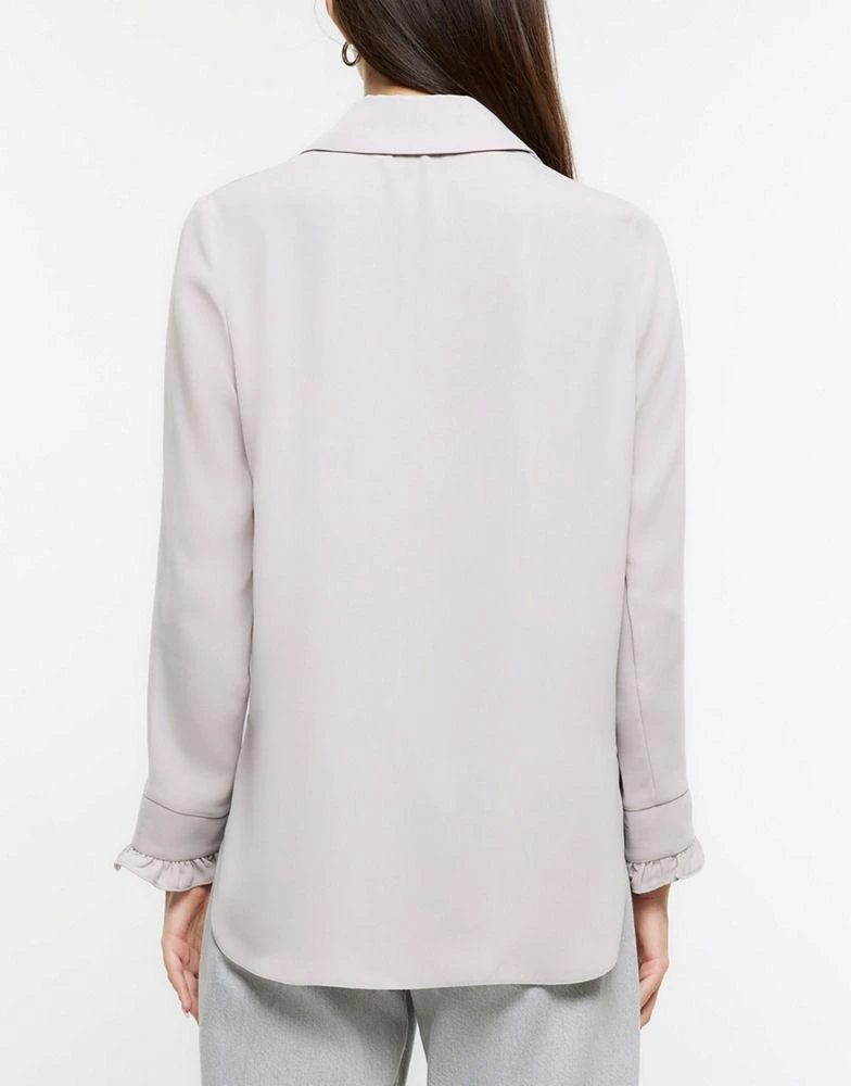 商品River Island|River Island Frill long sleeve shirt in grey - light,价格¥340,第4张图片详细描述