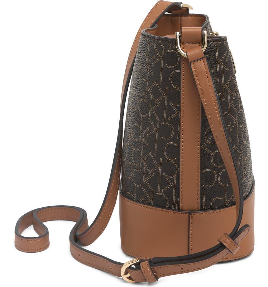 商品Calvin Klein|Adrina Crossbody Bag,价格¥624,第6张图片详细描述