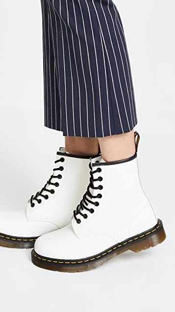 商品Dr. Martens 马汀博士|1460 8 孔靴,价格¥969,第2张图片详细描述