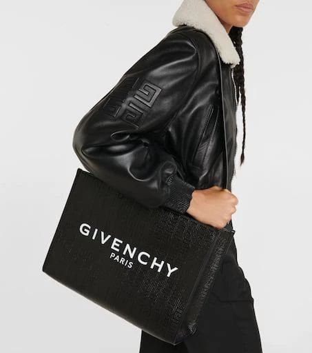 商品Givenchy|G M号帆布购物包,价格¥10066,第2张图片详细描述