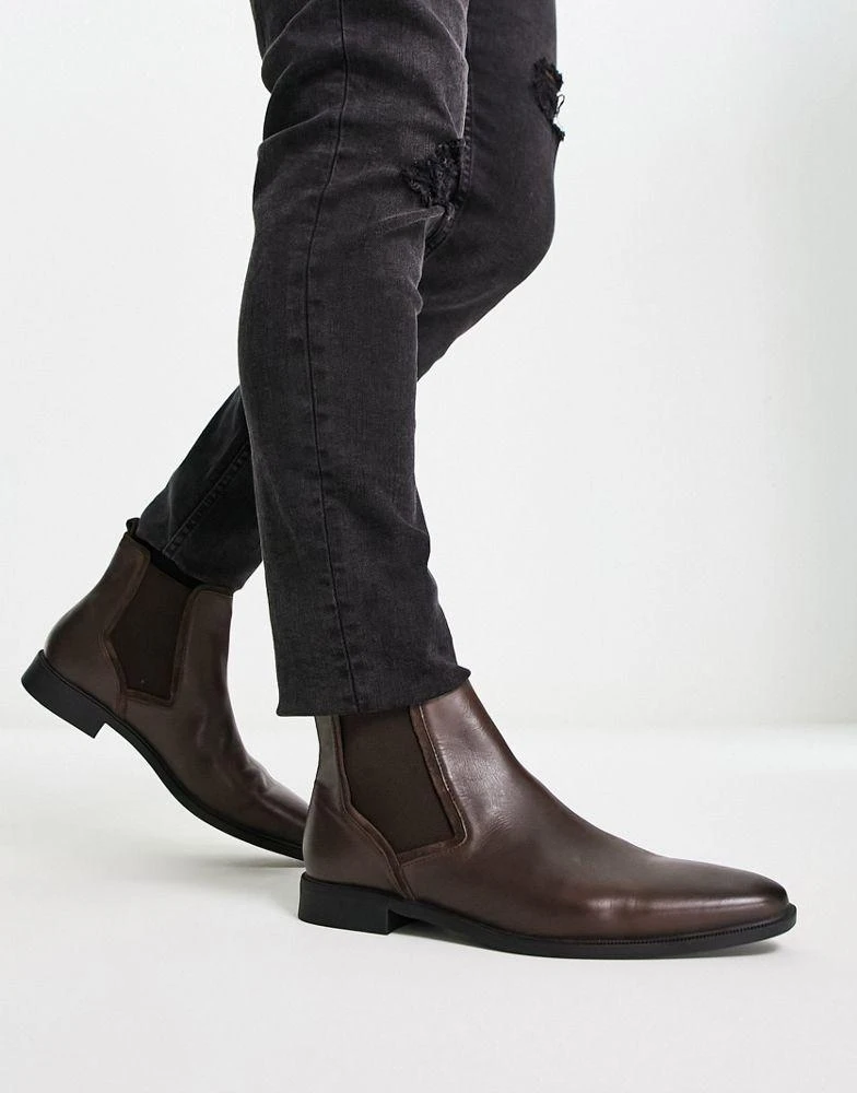 商品ASOS|ASOS DESIGN chelsea boots in brown leather,价格¥365,第3张图片详细描述